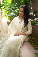 Ivory Floral Embroidered Handwork Kurta Set