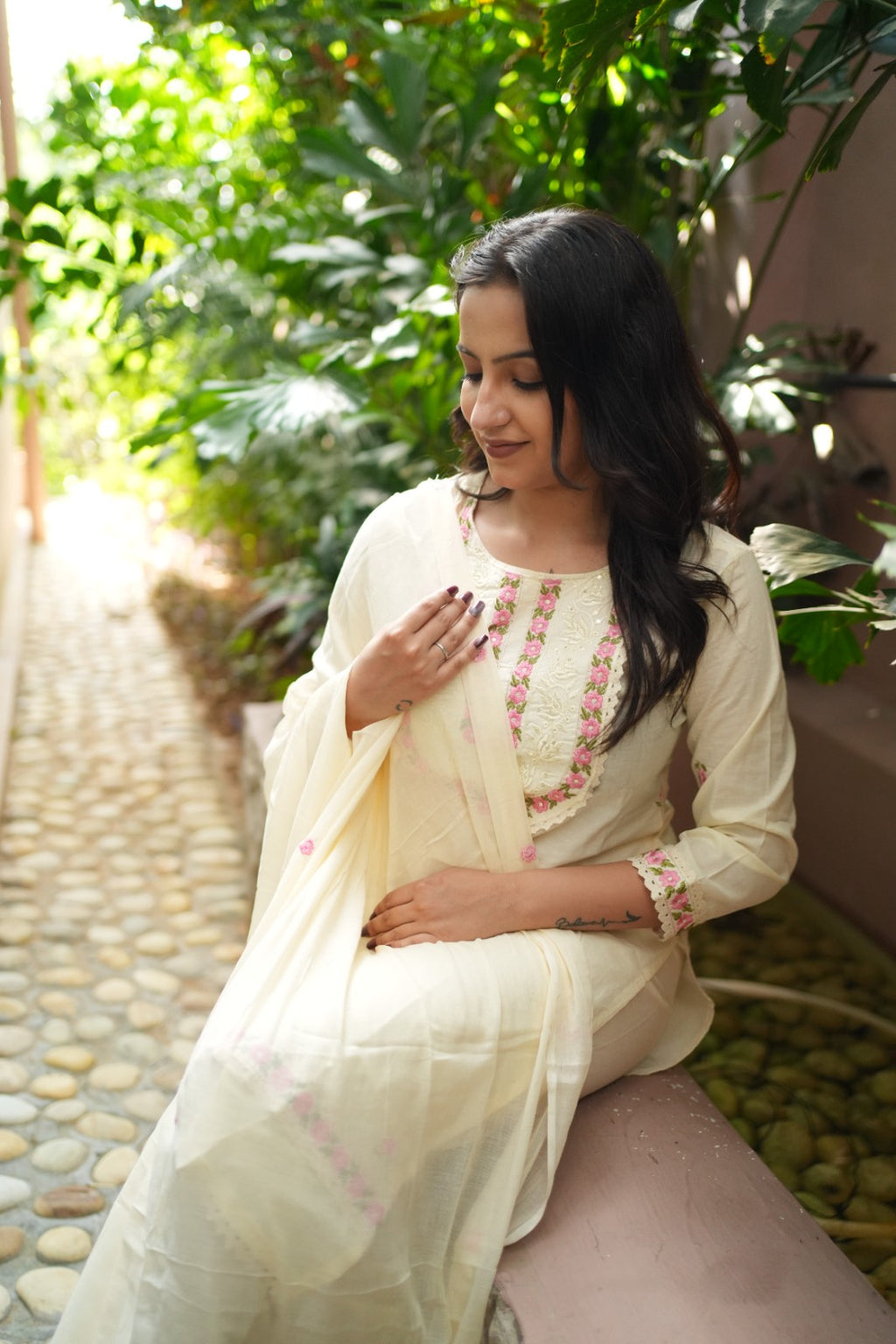Ivory Floral Embroidered Handwork Kurta Set
