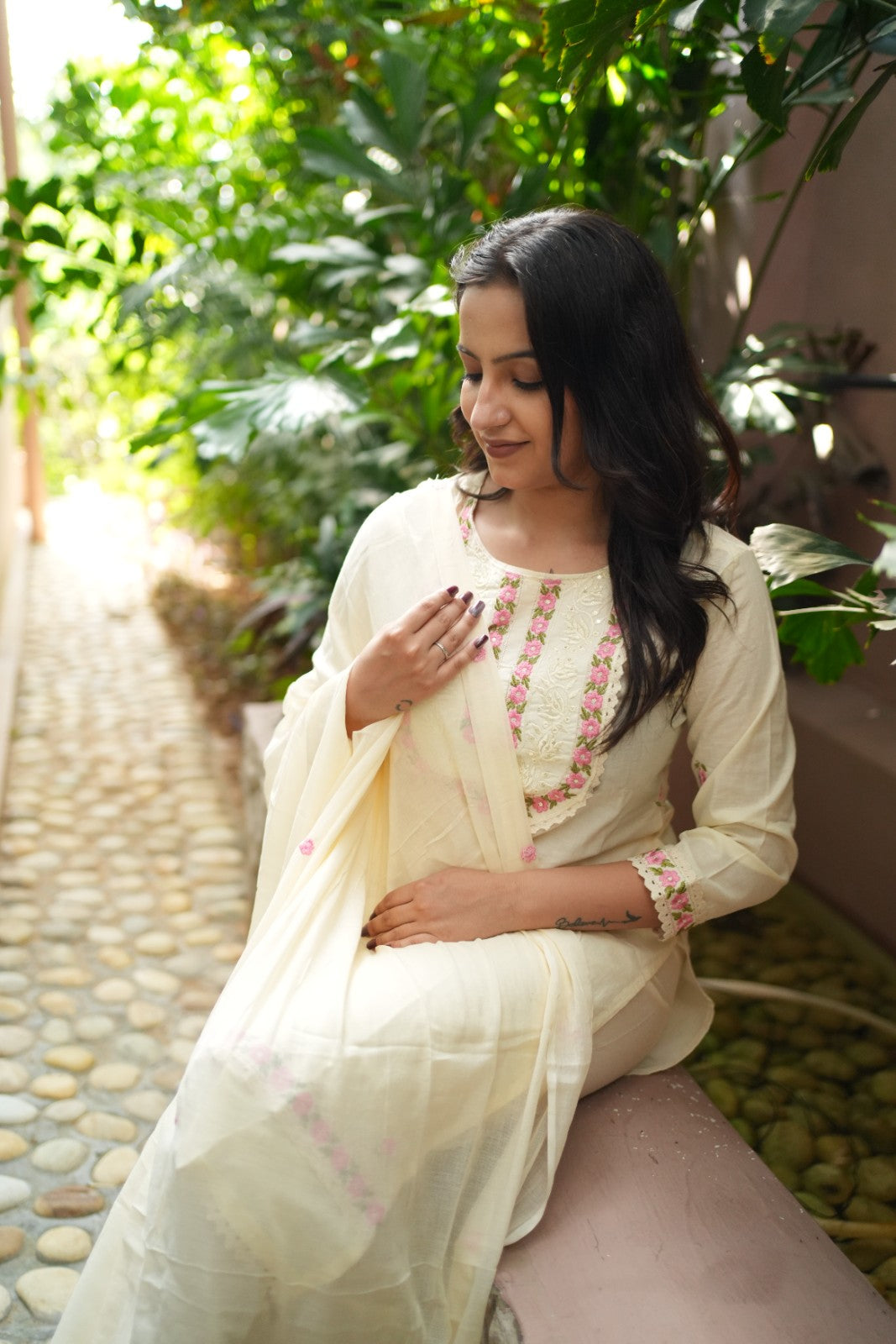 Ivory Floral Embroidered Handwork Kurta Set