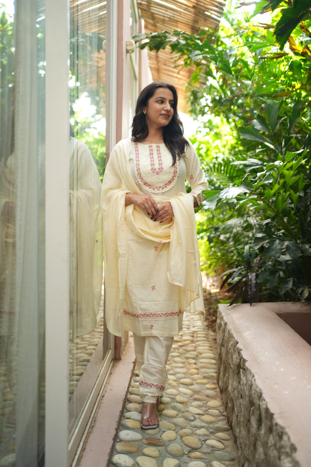 Ivory Floral Embroidered Handwork Kurta Set
